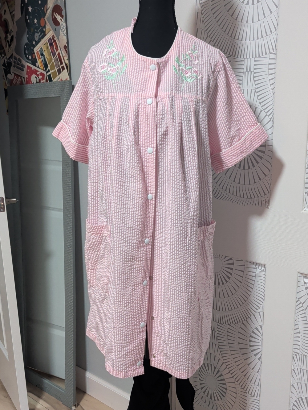 Miss Elaine Pink and White Striped Seersucker Robe